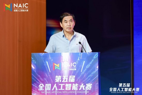 云图片